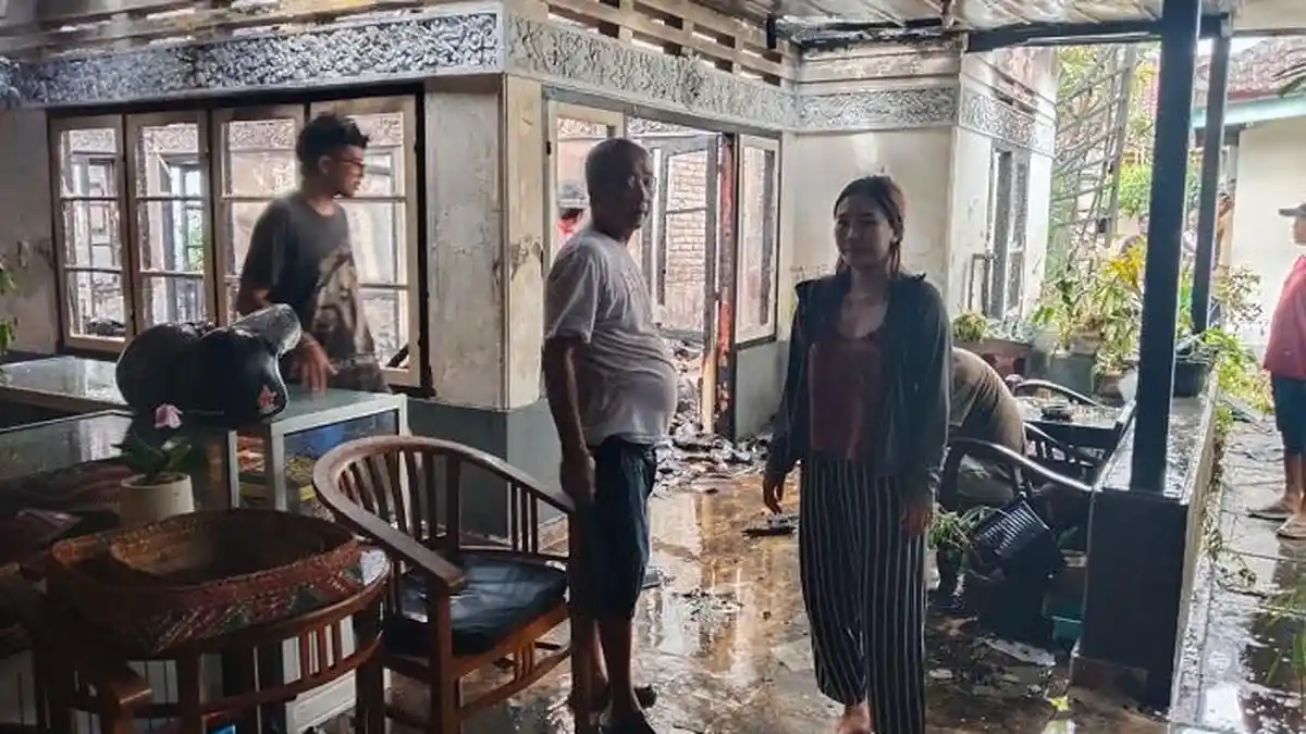 Penyebab Kebakaran di Puri Anyar Klungkung, Terdengar Letusan dan Bau Asap Menyengat