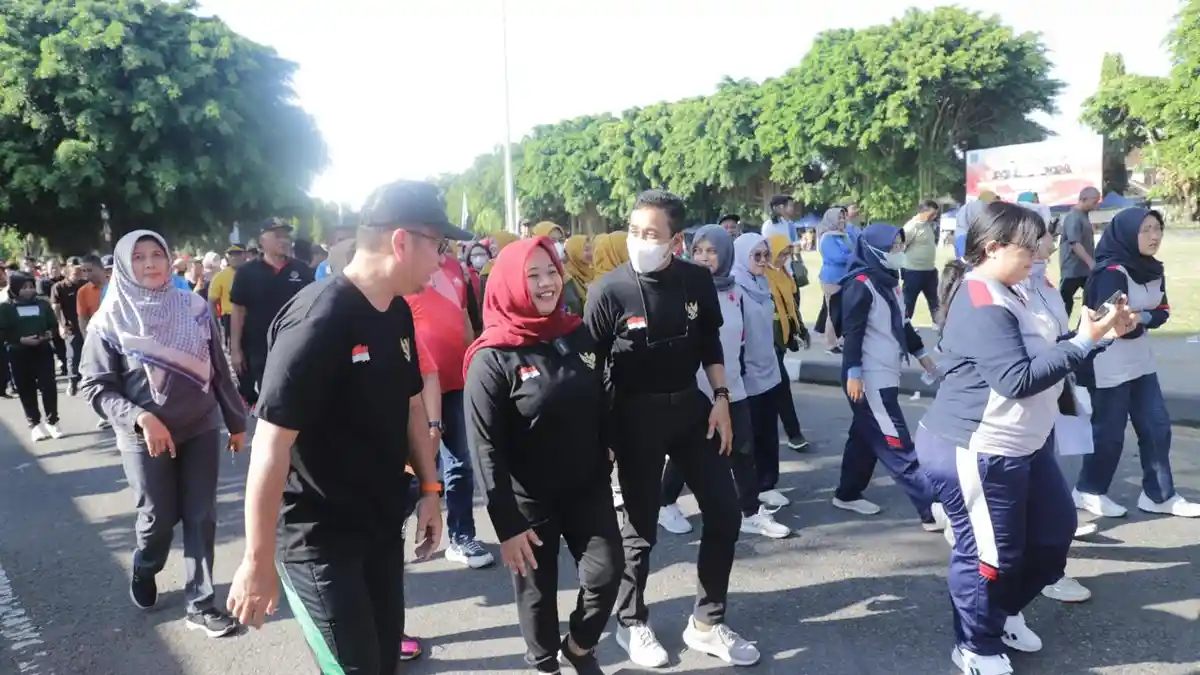 Peringati Hari Lahir Pancasila, Ratusan Peserta Meriahkan Jalan Sehat di Sleman 