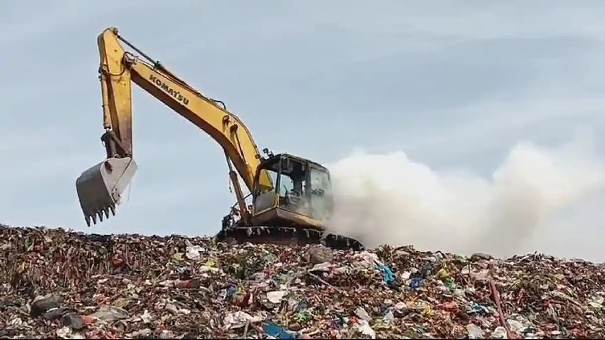 Peneliti Ragu Proyek Sampah Jadi Listrik Semarang - Kendal Bisa Jalan