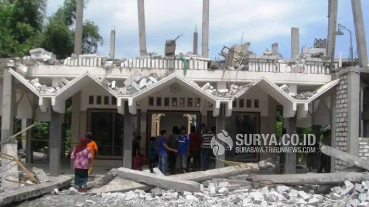 Nahas, Bocah Ini Tewas Tertimpa Kubah Masjid saat Mengaji