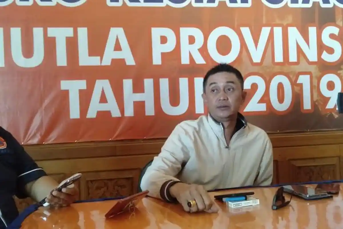 Jambi Siaga Darurat Karhutla, Water Bombing dengan Helikopter di Kumpeh dan Sinyerang