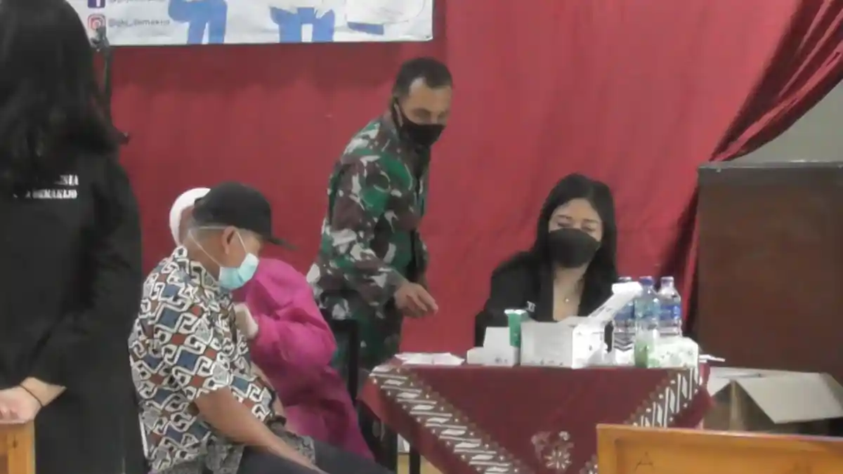 Kodim 0732/Sleman dan GKJ Demak Ijo Gelar Vaksinasi Covid-19