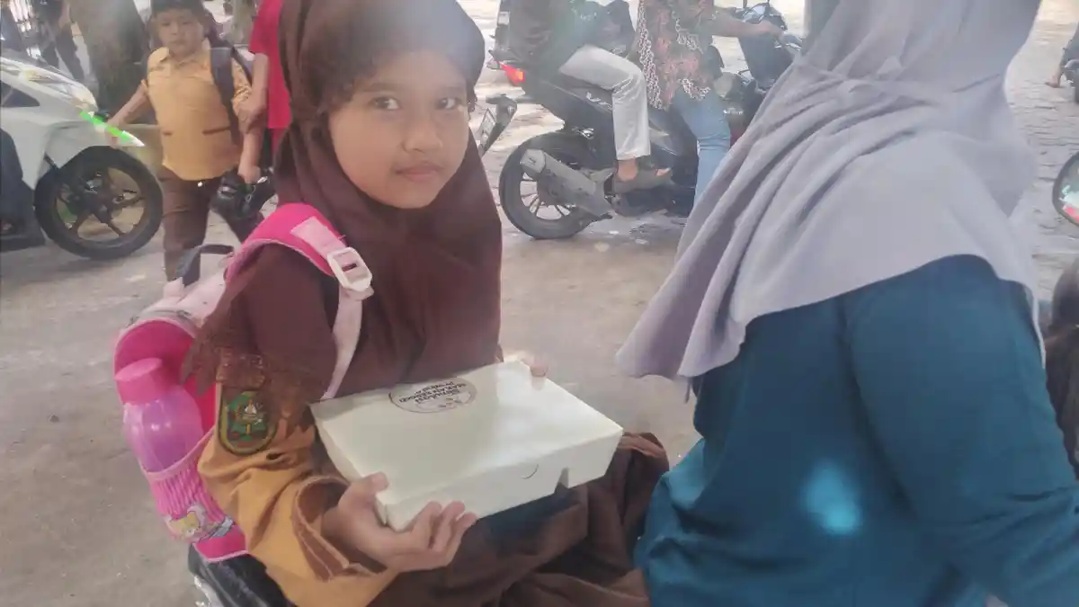 Bukan 6 Januari 2025, Kapan Program Makan Siang Bergizi Gratis di Pekanbaru?