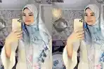 titi-kamal-kenakan-hijab.jpg