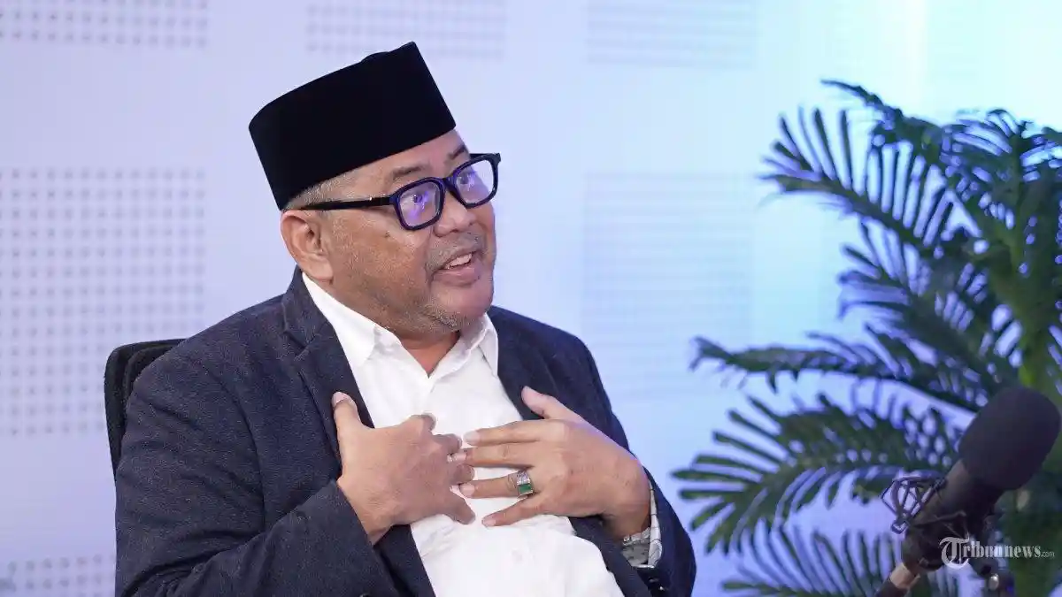 Prabowo SD, SMP dan SMA di Luar Negeri, Daftar Capres Pakai Ijazah Akmil, Gibran Tidak