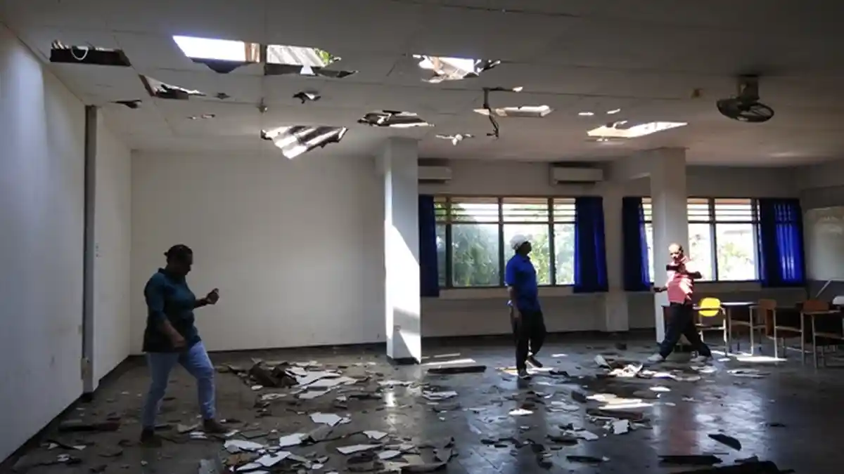 Gedung Kampus Diterjang Puting Beliung, APMD Menderita Kerugian Sekitar Ratusan Juta Rupiah