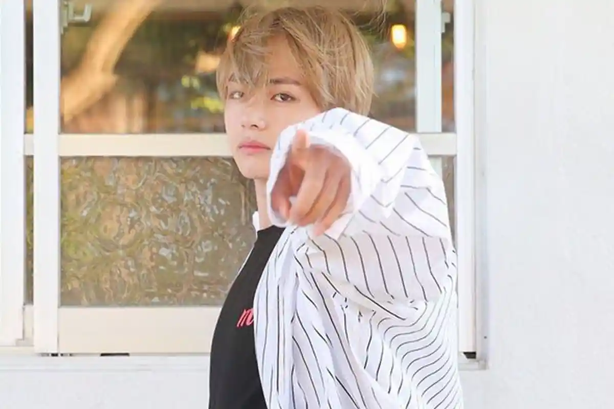 Akan Menuju Taiwan, V BTS Nekat Lakukan Aksi ini Saat Terus Dikuntit selama di Bandara