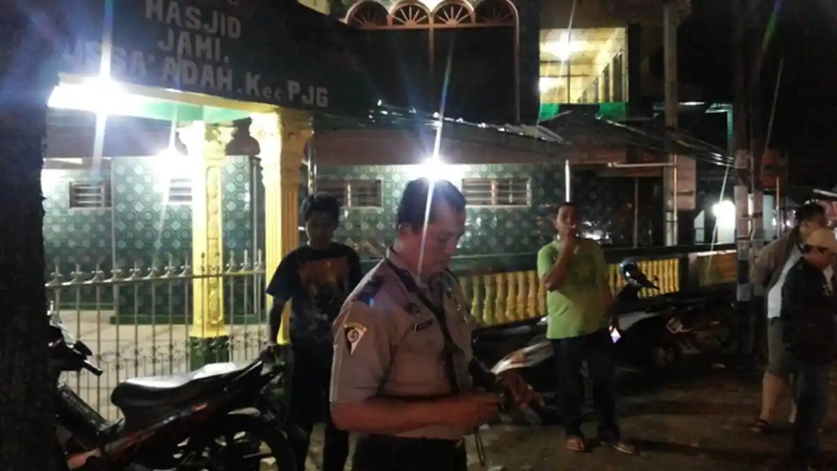 BREAKING NEWS: Leman Tewas Ditusuk di Depan Masjid Panjang