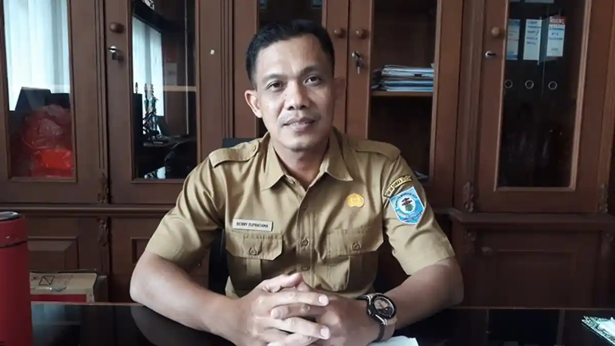 Terungkap Identitas Pelaku Penusukan Warga Desa Batu Belubang
