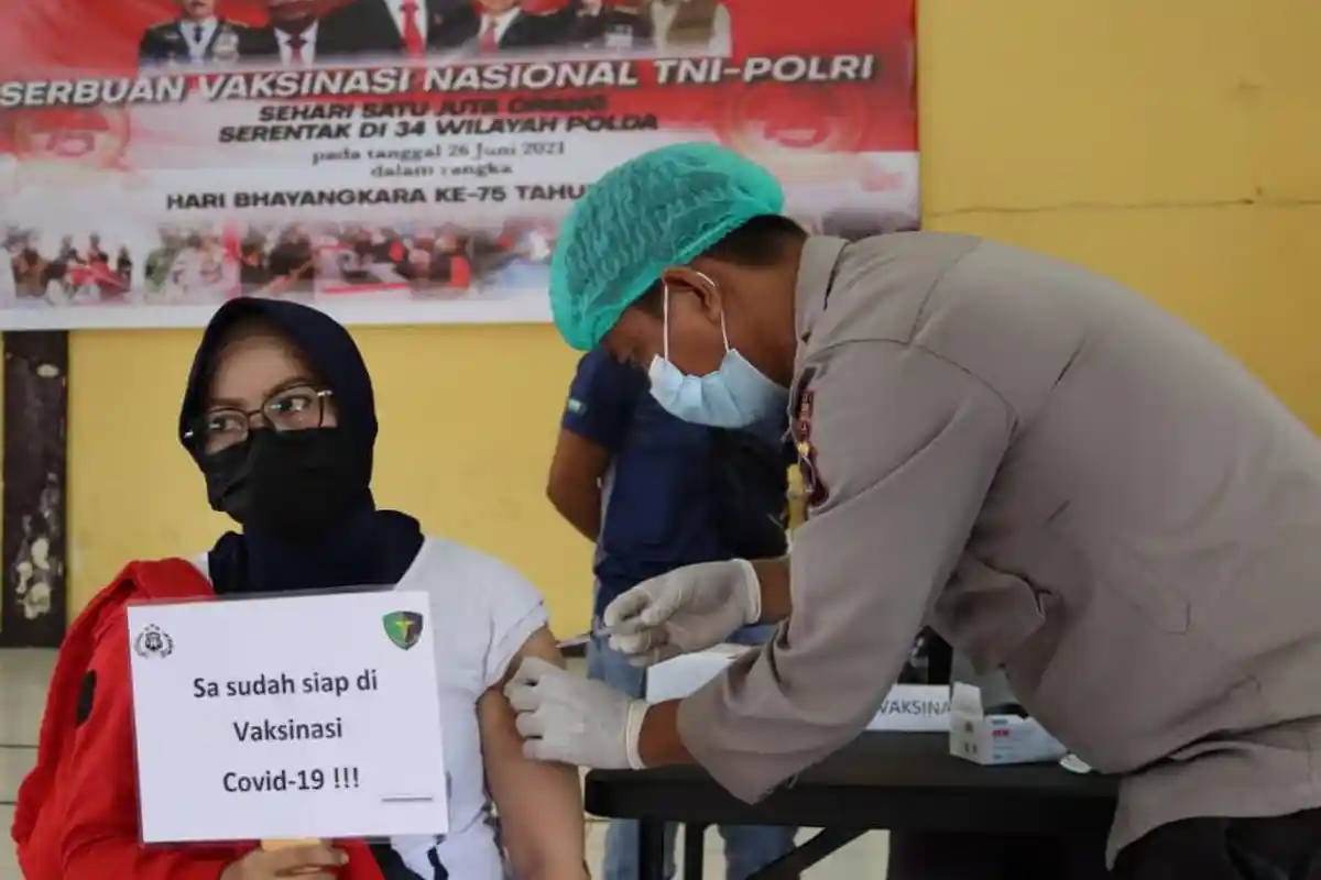 UPDATE Vaksinasi Covid-19 RI 18 Mei 2022: Dosis I: 199.719.672, II: 166.408.403, III: 43.016.550