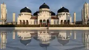 Abu-Paya-Pasi-akan-dikukuhkan-menjadi-Imam-Besar-Masjid-Raya-Baiturrahman-Banda-Aceh.jpg