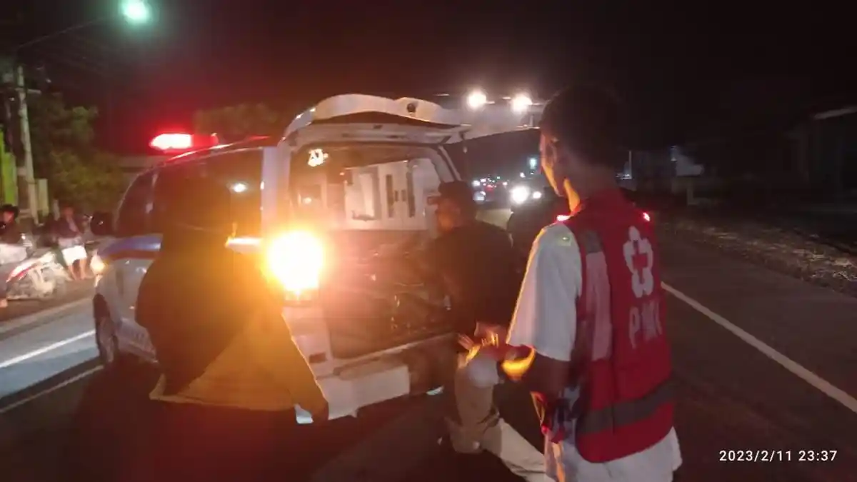 Kecelakaan Maut di Sragen, Pengendara Motor Tewas Setelah Tabrak Mobil Sedan Civic