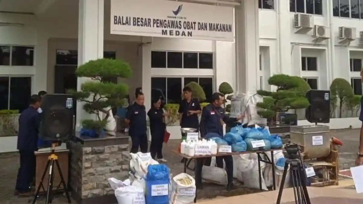 Sidak Pasar Parluasan Siantar, BPOM Amankan 570 Kg Mie Basah yang Diduga Mengandung Formalin