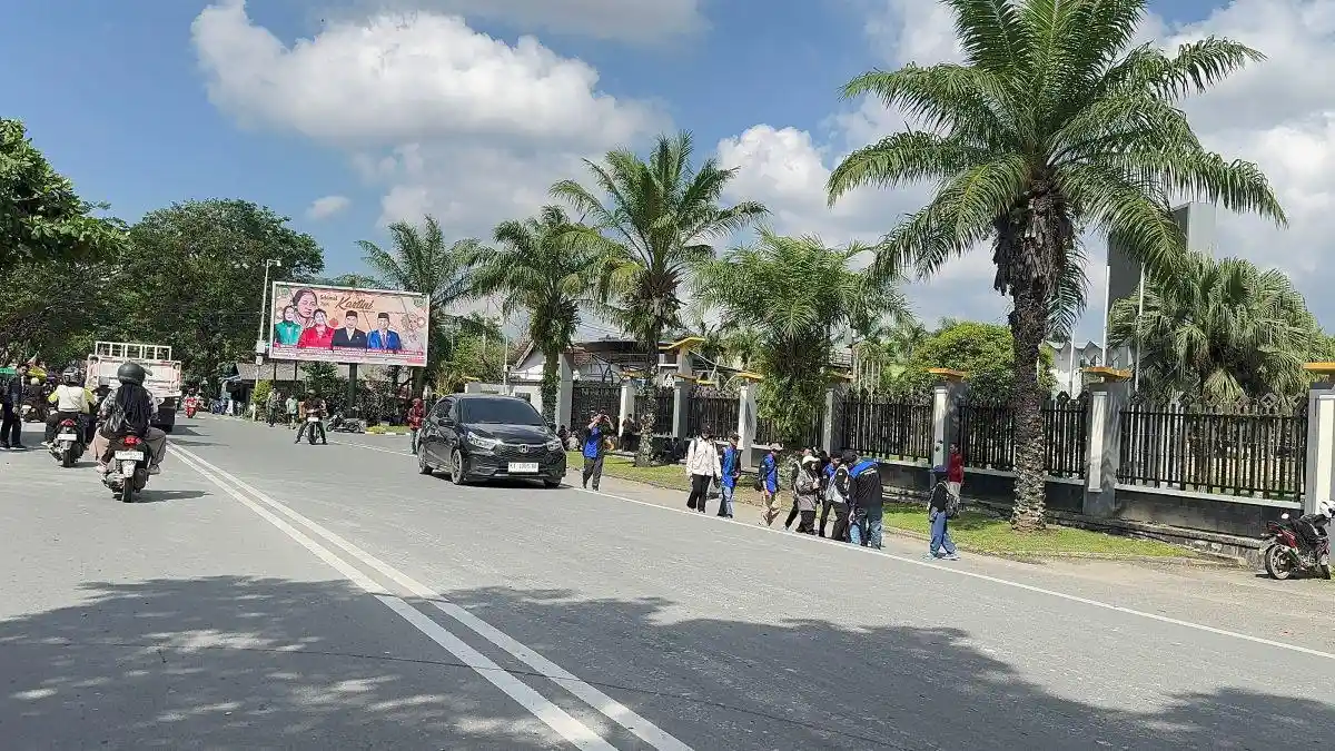 Demo 21 April, Arus Lalu Lintas Samarinda Dialihkan Sejak Pagi, Dishub Turunkan 60 Personel