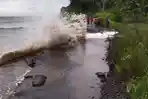 Jalan-Putus-di-Wailamung.jpg