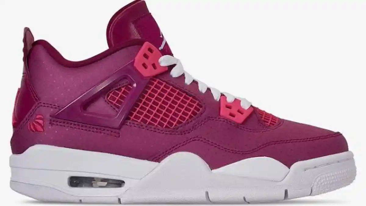 Air Jordan Buat Desain Khusus untuk Sambut Hari Valentine, Bewarna Pink dan Ada Logo Hati