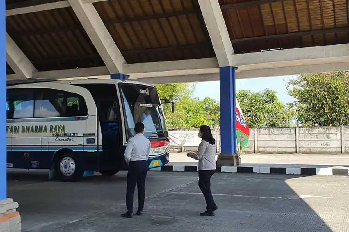 Penumpang Bus Tolak Turun di Terminal Mengwi, Ngaku Sudah Bayar Sampai Denpasar!