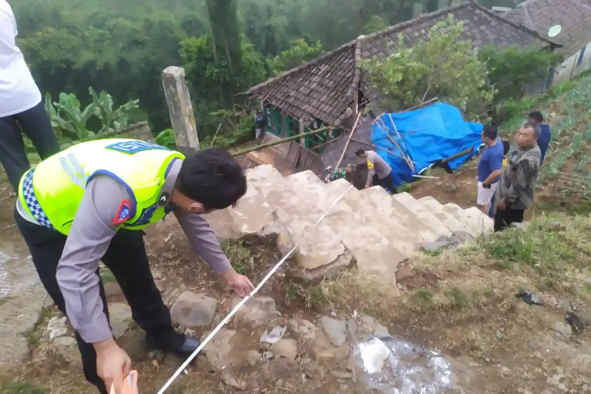Kecelakaan Jeep Kembali Terjadi di Kawasan Wisata Gunung Bromo di Sukapura Probolinggo