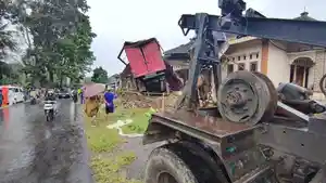 20260227-_-Kecelakaan-Truk-di-Pakis-Magelang.jpg