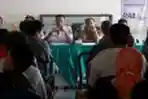 Pertemuan Warga dengan PT KAI 