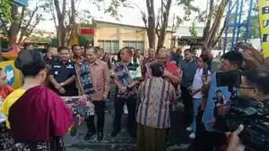 Menteri-Koperasi-Republik-Indonesia-Dr-Ferry-Joko.jpg