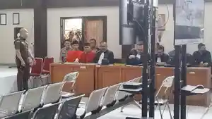 pembunuh-adik-bupati-muratara-divonis-mati.jpg