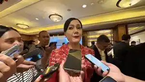 Resmi-Friderica-Widyasari-Dewi-Ketua-OJK-2026-2031-Cek-Profil-dan-Rekam-Jejaknya.jpg