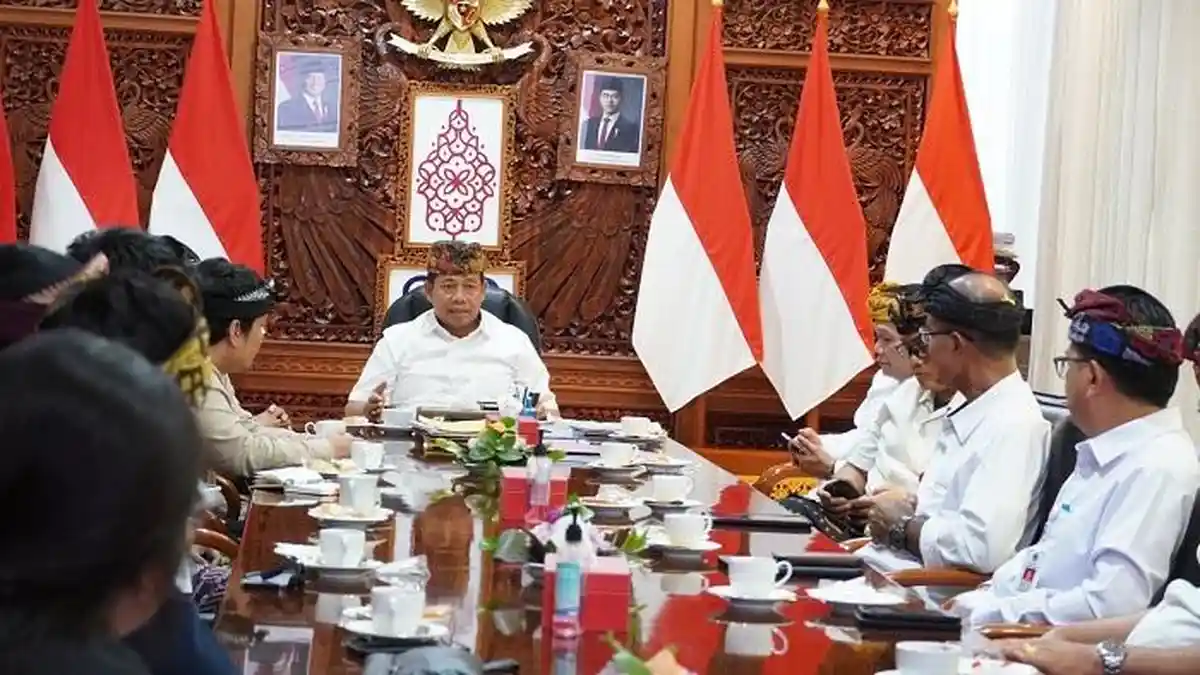 MARAK Plat Non DK di Bali, Sang Mahendra Minta Peraturan Ojol Dievaluasi