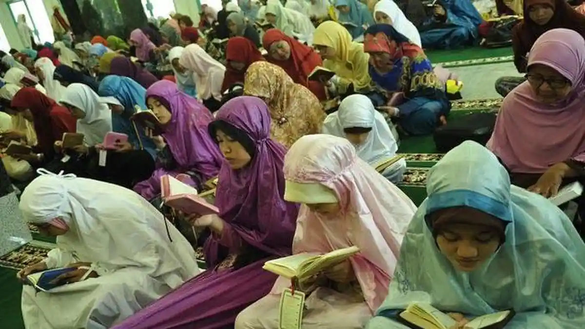 Ternyata Ini Satu Sebab Seseorang Sulit untuk Membaca Alquran, Dosa yang Telah Diperbuat Mata
