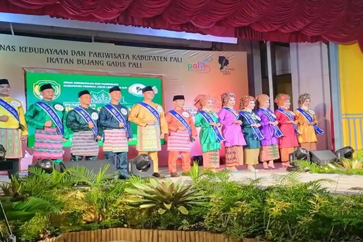 Tampilkan Rancangan Perdana Busana Batik Khas PALI di Ajang BGP 2023, Songket Target Berikutnya 