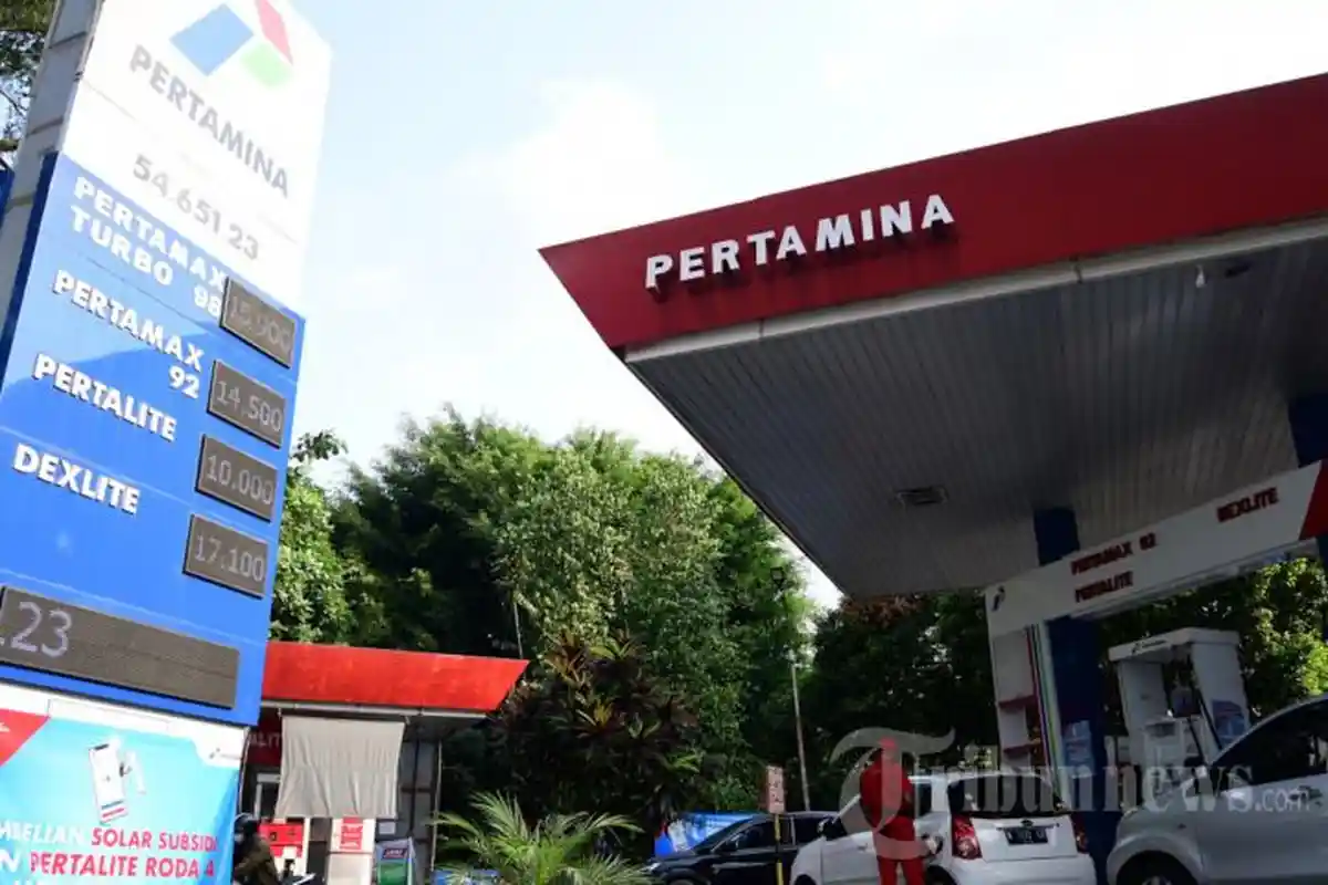 Koruptor Pertamina Diduga Punya Grup WhatsApp 'Orang-Orang Senang', DPR: Menangis Hati Kami