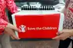 BMW Salurkan Donasi Paket Sanitasi Anak
