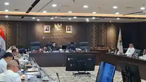WAJIB-TERAPKAN-SISTEM-DIGITALISASI.jpg