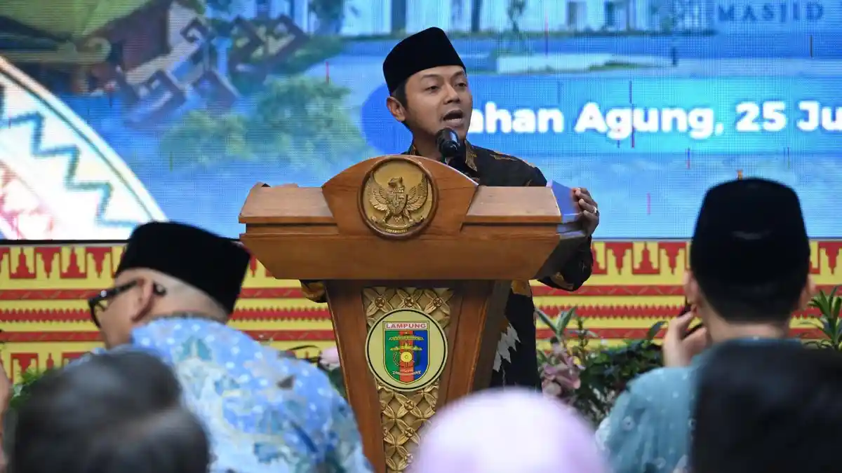 Wamendikdasmen: Pemerintah Siapkan Desain Besar Tata Kelola Guru Nasional Menuju Indonesia Emas 2045 - Tribunnews.com