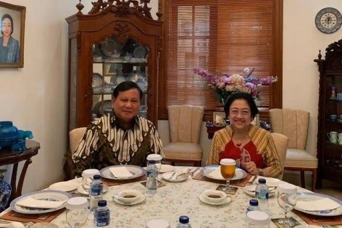 Megawati Akan Komunikasikan Langsung ke Presiden Jokowi Hasil Pertemuan dengan Prabowo