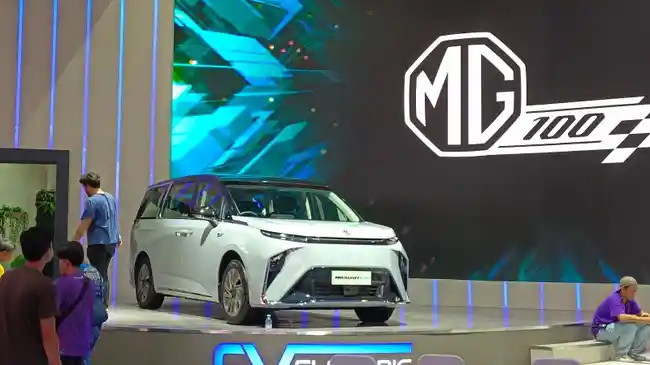 Maxus 9, MPV Listrik Mewah untuk 7 Penumpang Mendebut di IIMS 2024