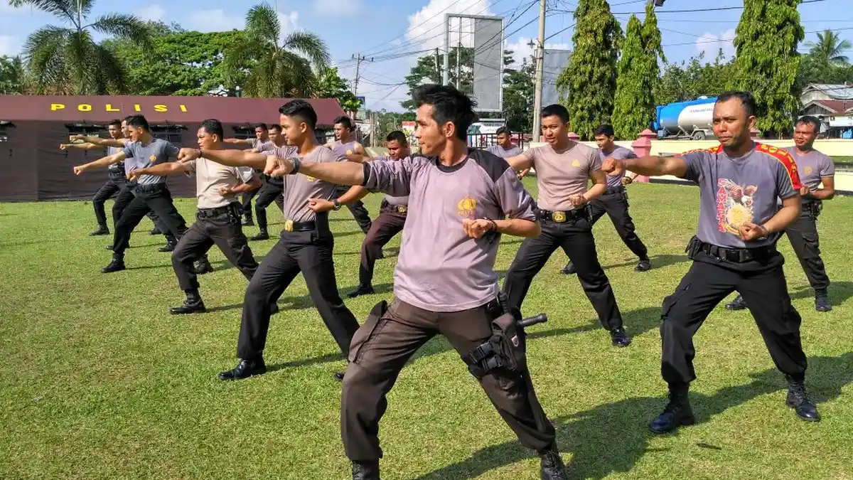 Begini Cara Polres Kampar Melatih Personelnya Agar Tidak Mudah Lelah