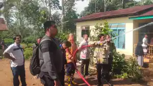 KEBAKARAN-SEBUAH-RUMAH-Proses-pd.jpg