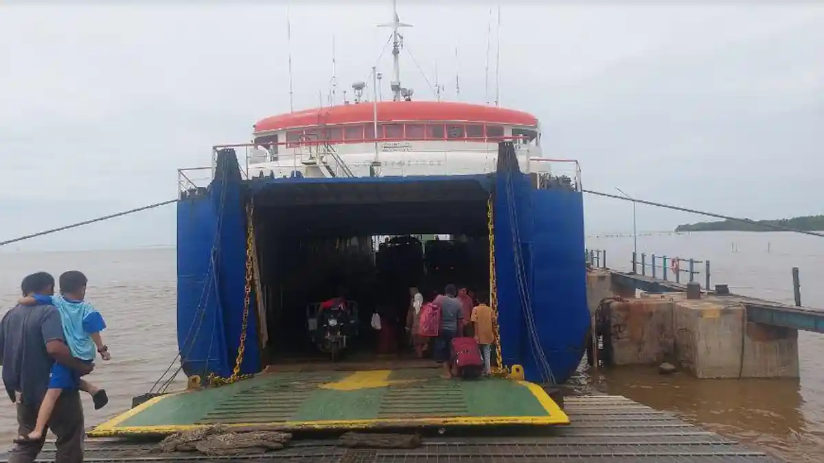 Update Keberangtan Kapal KMP Sembilang Kuala Tungkal-Batam