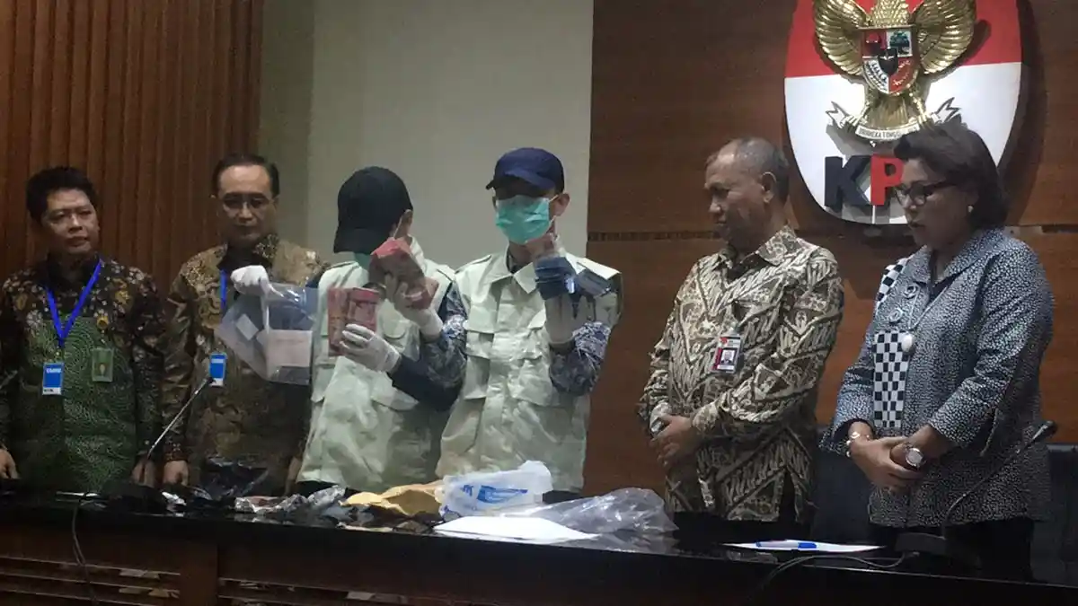 KPK Tetapkan Tiga Tersangka OTT Bengkulu