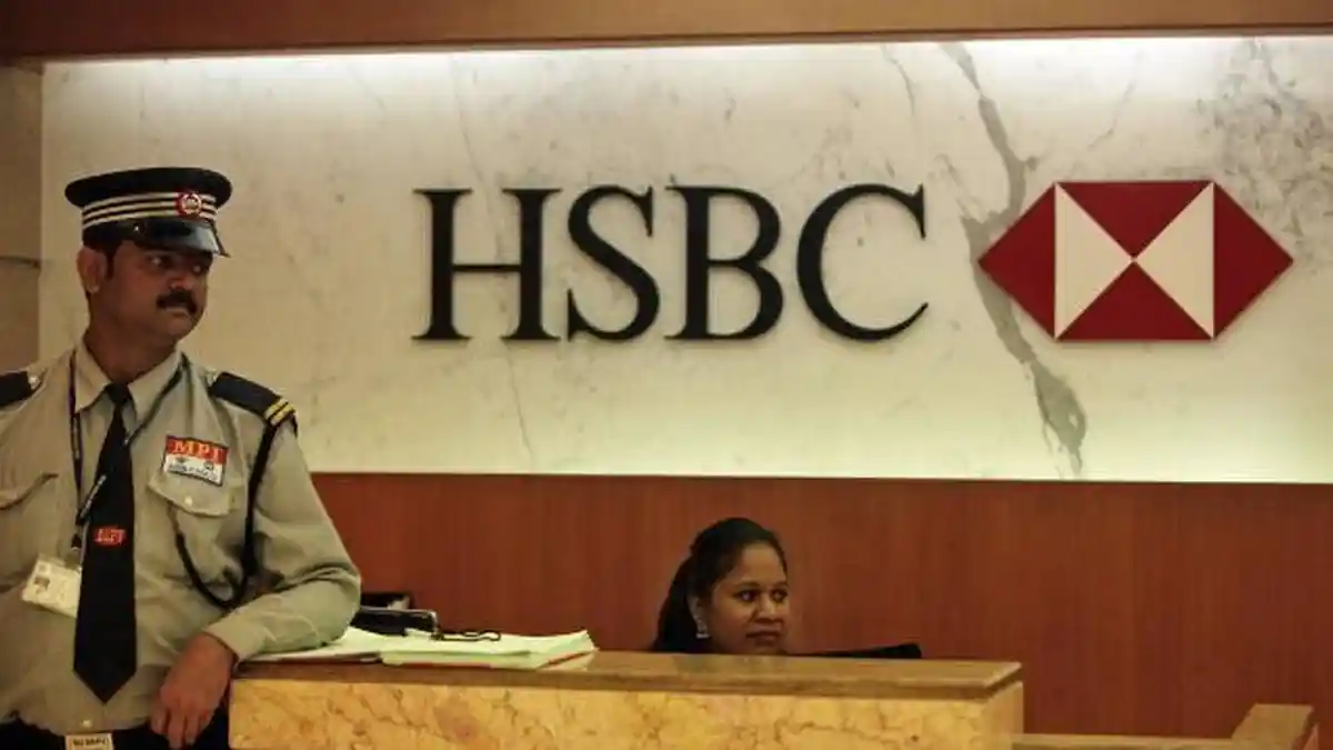 HSBC Fokuskan Karyawan Bergaji Tinggi sebagai Target PHK