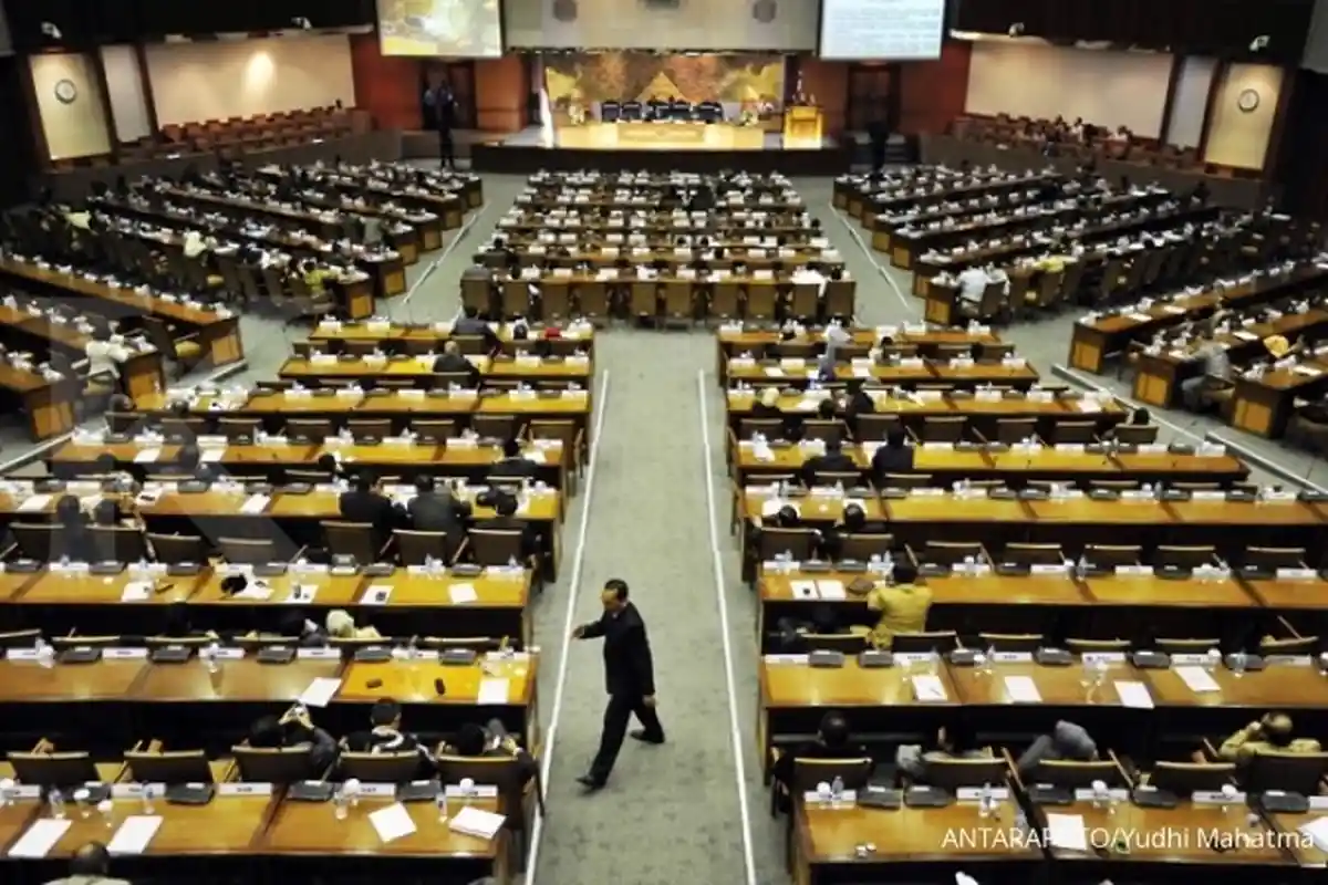 Astaga, Dua Pimpinan Dewan di Merangin Ini 6 Kali Tidak Ikut Paripurna