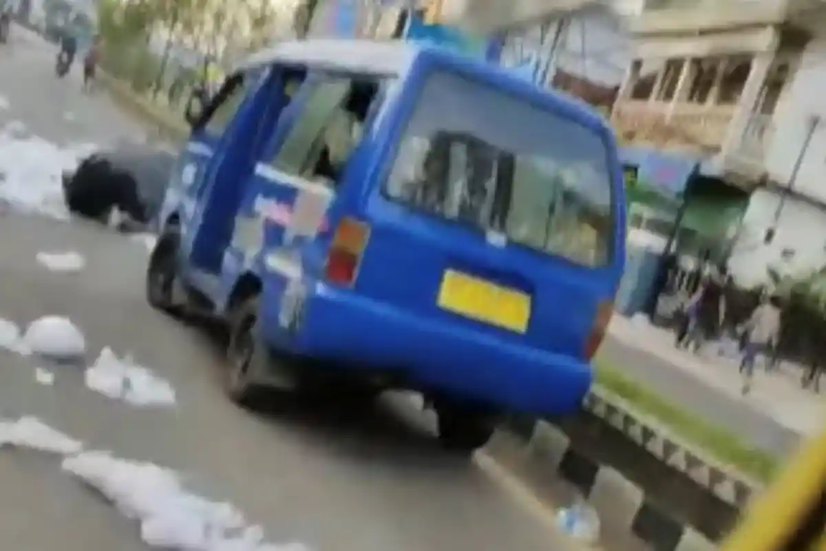 Viral Video Buang Sampah di Tengah Jalan, Lokasi Ternyata di Lampung Utara