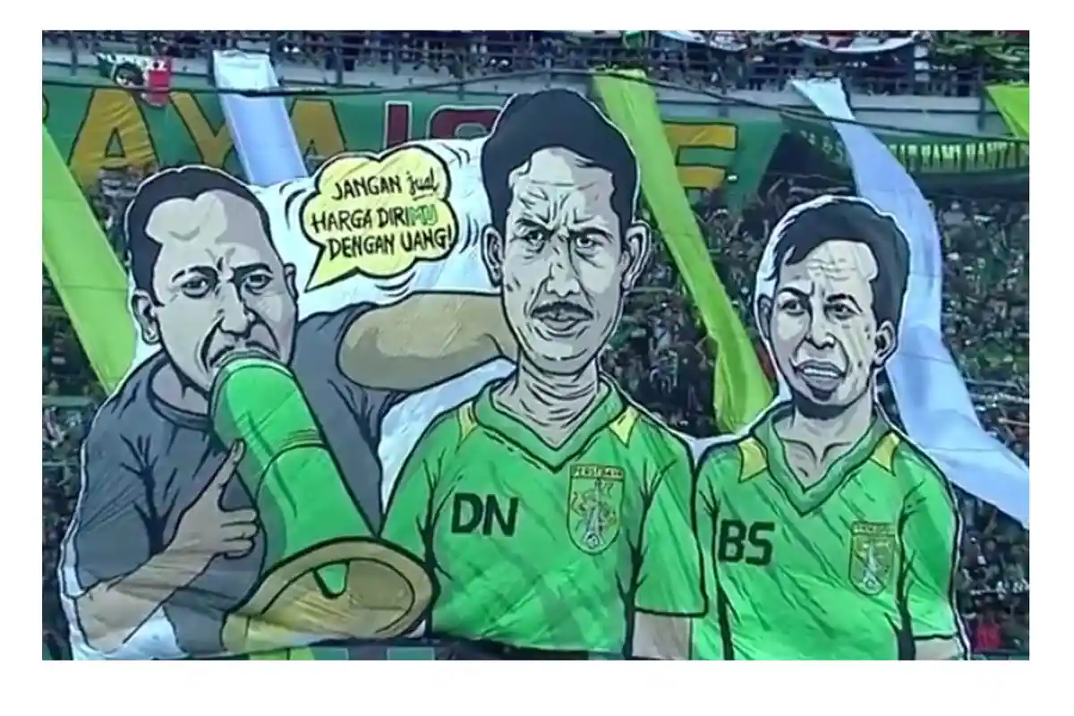 Bonek Tampilkan Koreo 