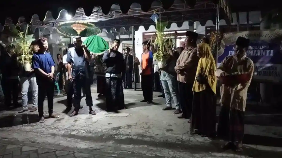 Ibunda Mahasiswi UTM yang Dibunuh Pacar Bekerja Jadi ART, Ayahnya Buruh Tani