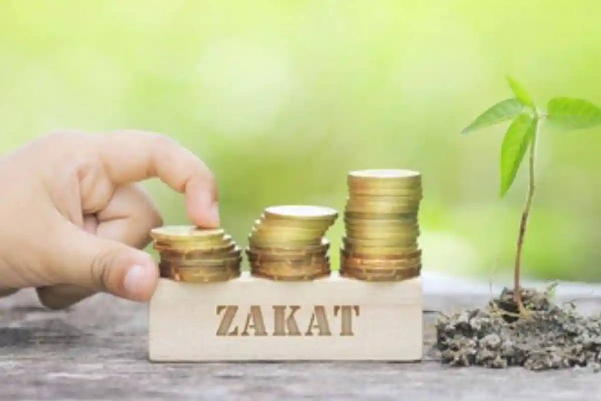 Apakah Boleh Membayar Zakat Fitrah saat Ramadhan dengan Menggunakan Uang?