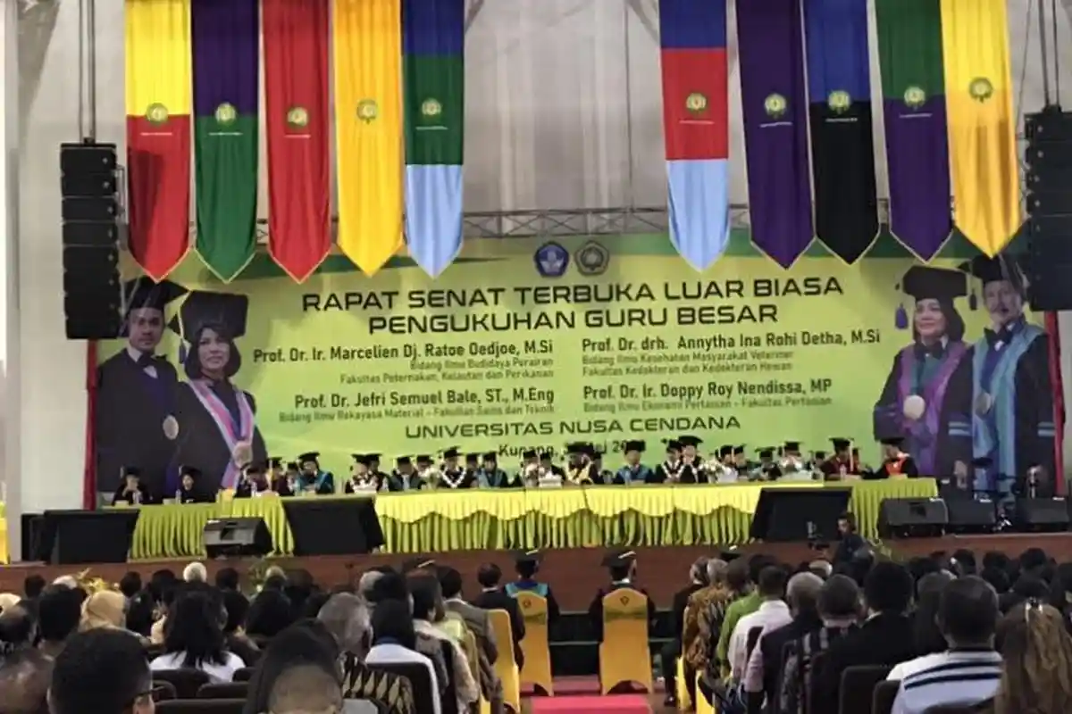 Rektor Undana Kupang Harap Empat Guru Besar yang Baru Dikukuhkan Bertanggung Jawab