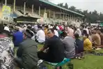 Pelaksanaan-salat-Iduladha-1445-H-di-Lapangan-Muhammad-Yamin-Senin-1762024.jpg