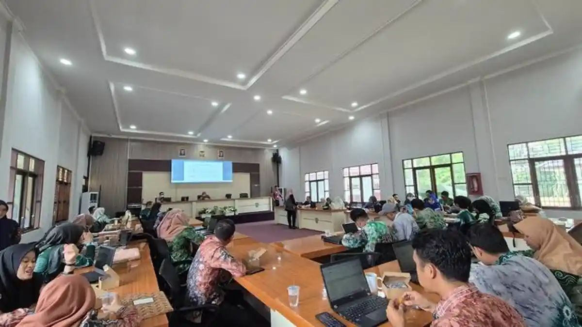 Dinkes dan BKPSDM  Balangan Kolaborasi Pendampingan Pembuatan PAK bagi Nakes 