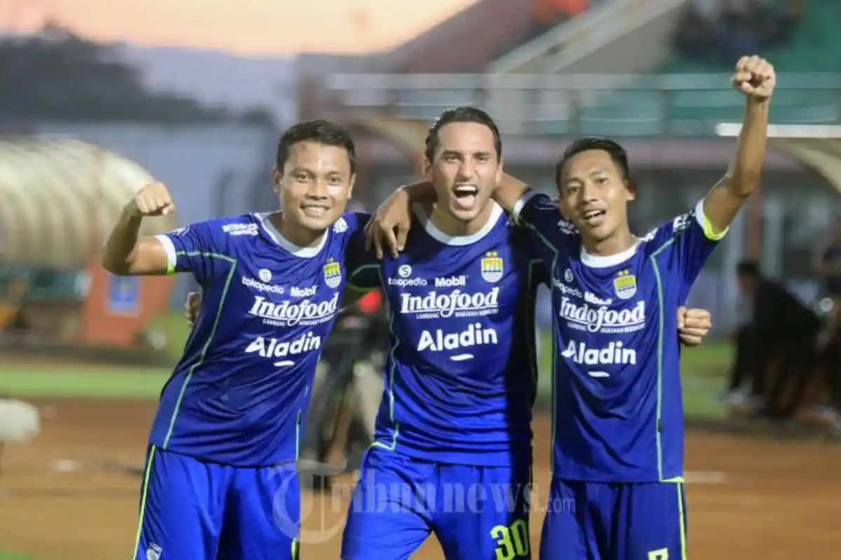 Hasil Akhir Liga 1 Persib vs Persita! Gol Bunuh Diri Arif Setiawan, Maung Bandung Raih Poin Sempurna